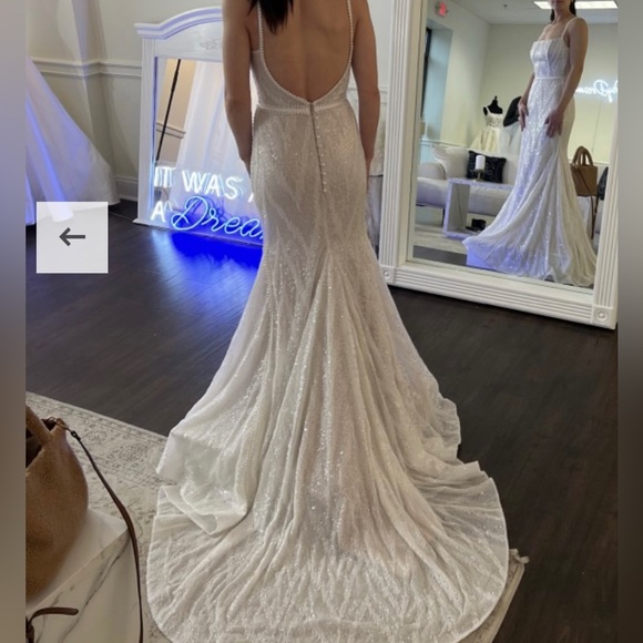 NEVER WORN BRAND NEW Jane Hill River Sequins Pearl Wedding Dress - Picture 8 of 8